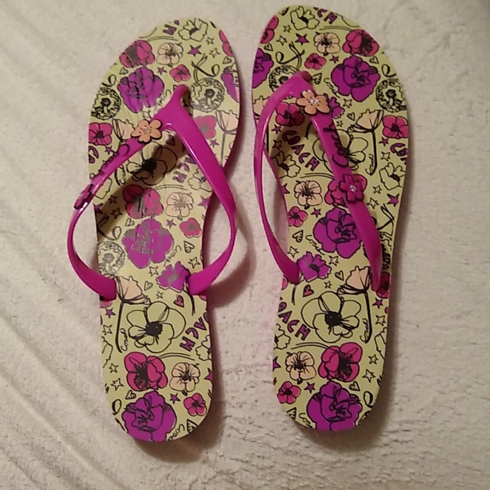 Coach flip flops